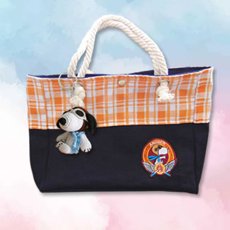 Bolso o cartera tejida a mano. Bolsos personalizados. Carteras personalizadas.Bolsos en trapillo. Talykí Taller de Tejidos y diseño textil